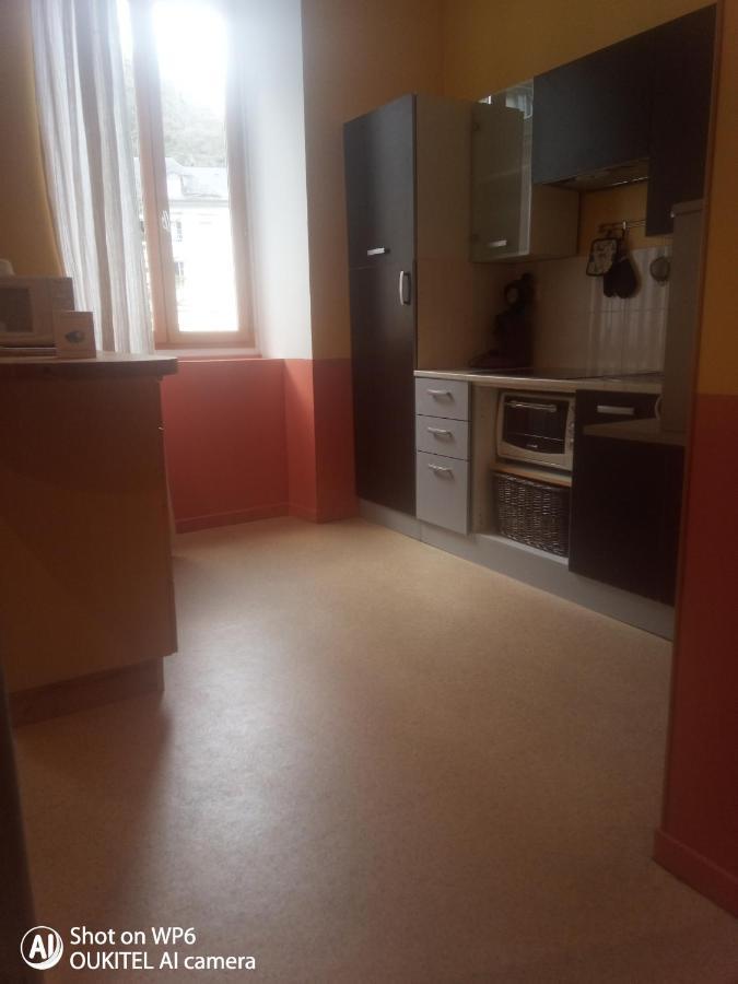 Afrique Appartement De 42M2 A La Montagne Eaux-Bonnes Buitenkant foto