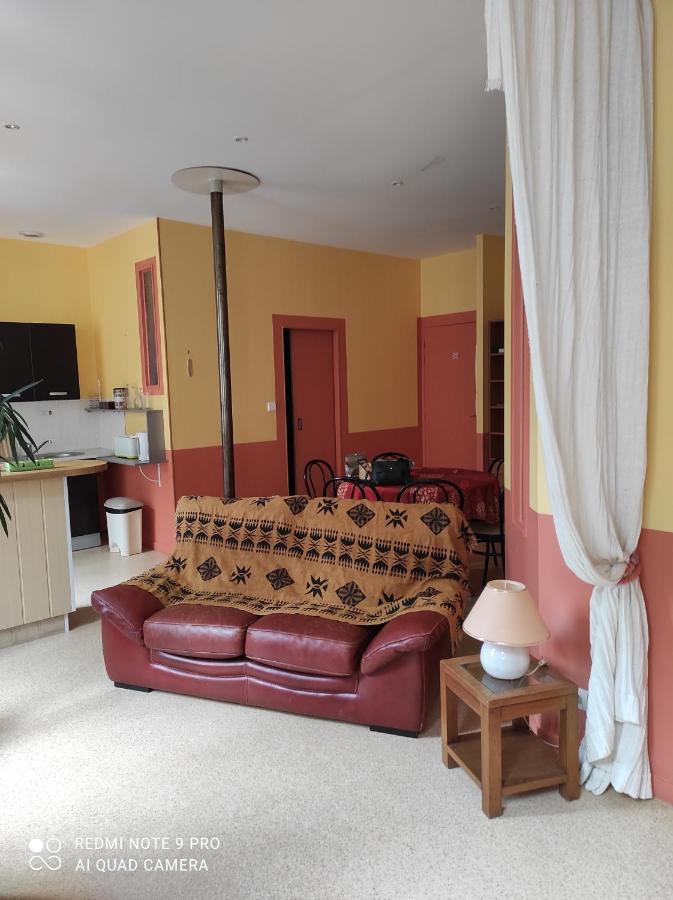 Afrique Appartement De 42M2 A La Montagne Eaux-Bonnes Buitenkant foto